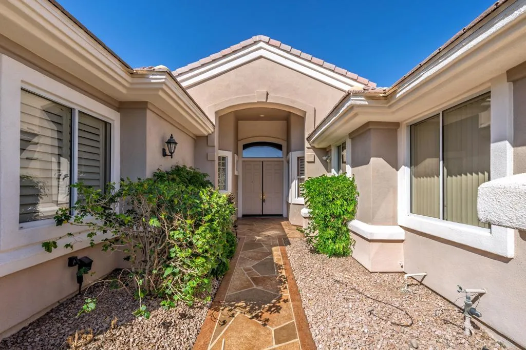 36411 Tallowood Drive, Palm Desert, California 92211 home-pic-6